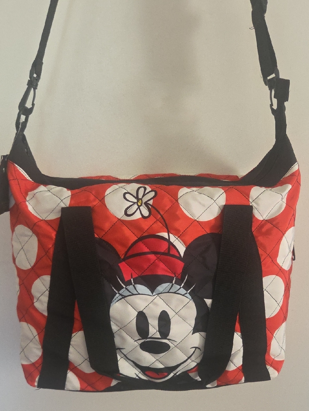 Disney Minnie Mouse Red and Black Quilted Tote New With Tag